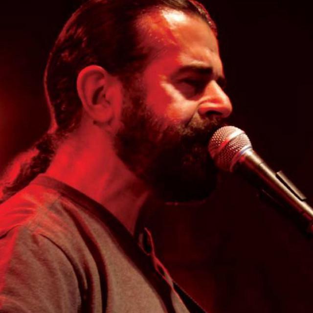 Adrián Goizueta y el Experimental