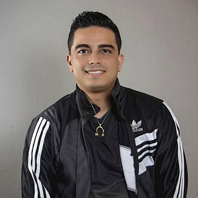 Albert De Leon