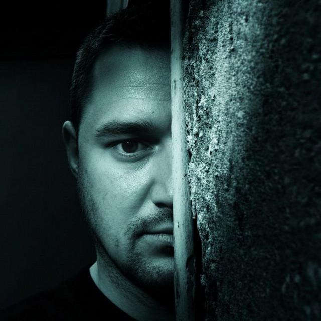Alek Human