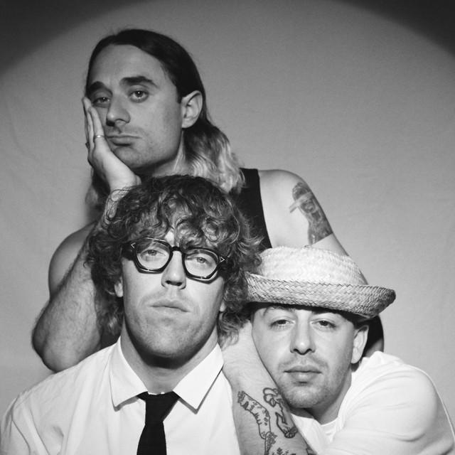 Big Words - Songs, Events and Music Stats | Viberate.com