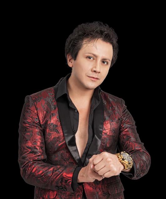 Carlos Miguel y Orquesta