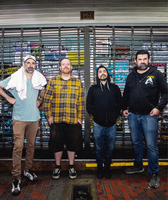 Cecimonster vs. Donka