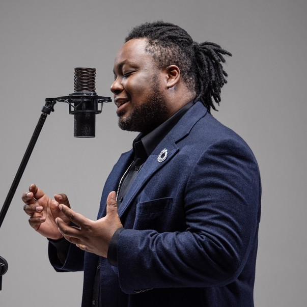 Chris Hart (クリス・ハート)