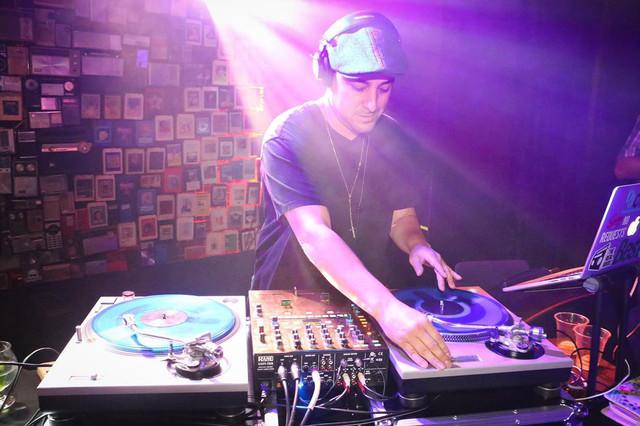 DJ Chonz