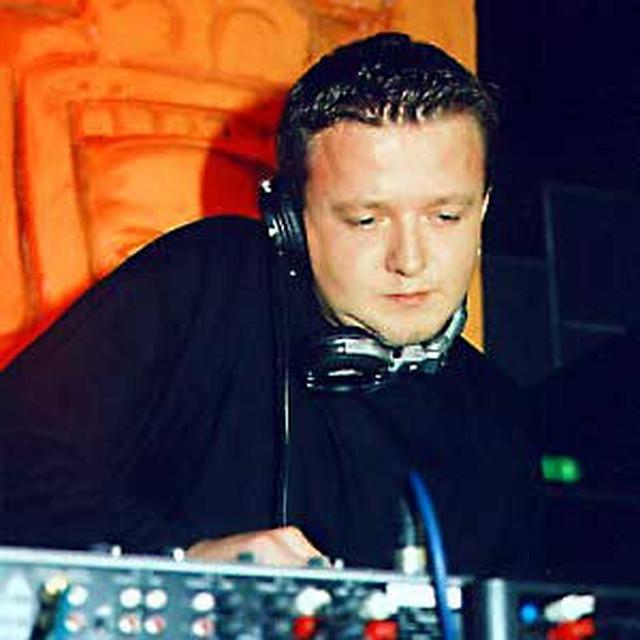 Dj Hazel