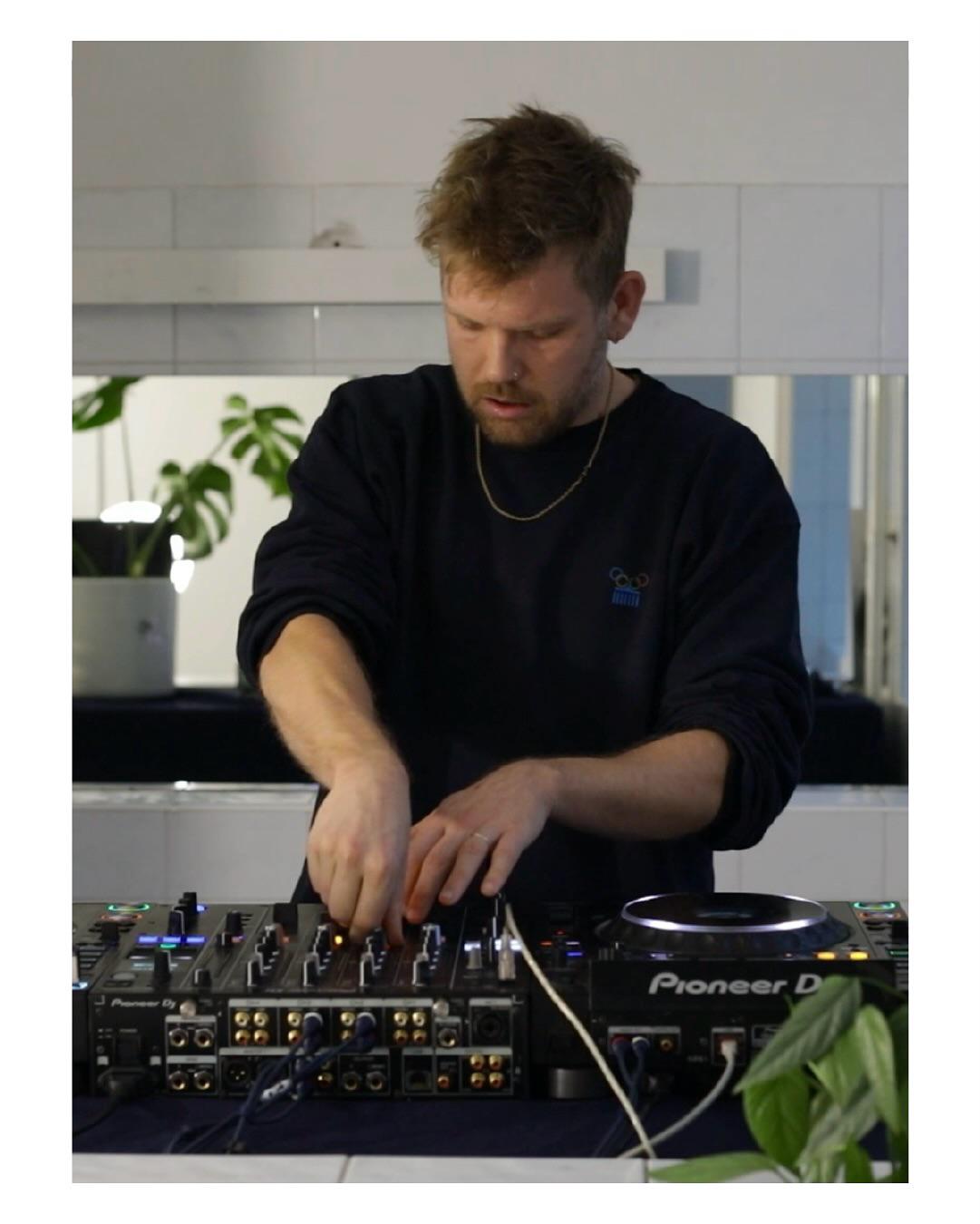 dj turbo maximus