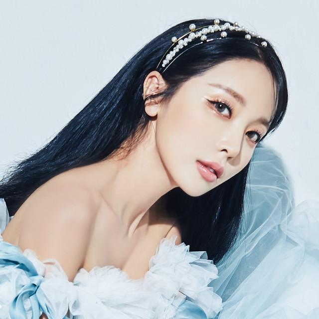 Hong Jin Young (홍진영)