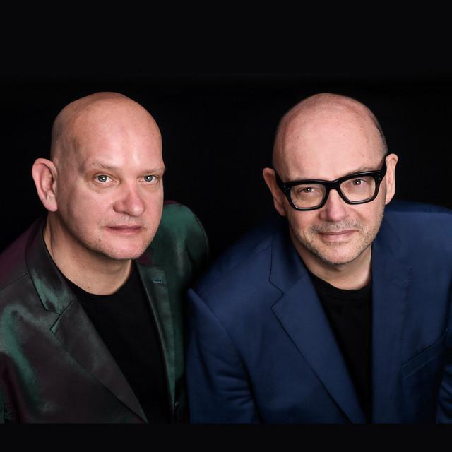 Hue and Cry at Huddersfield Town Hall