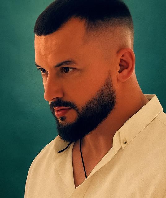 Ярослав Леонов