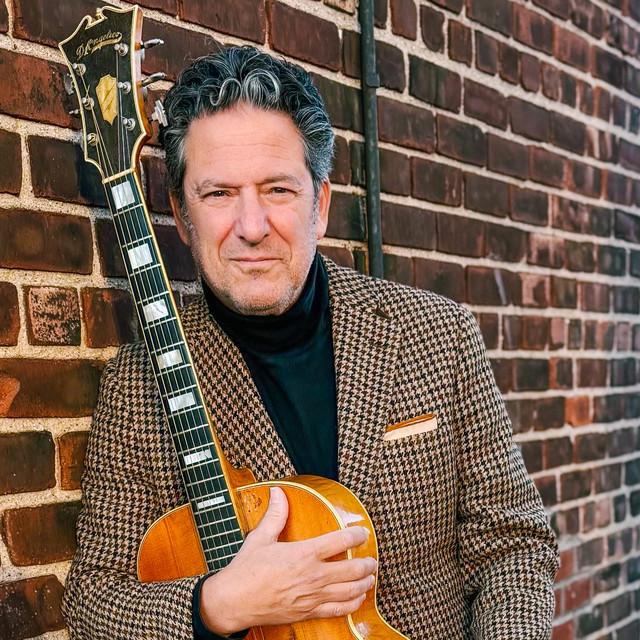 John Pizzarelli