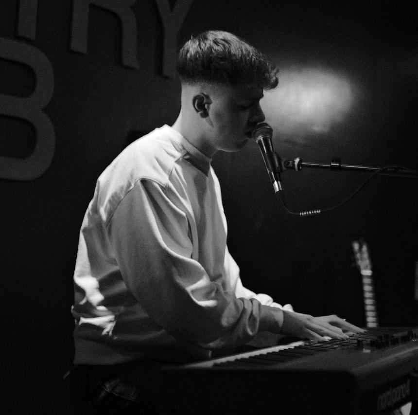 Kerr Mercer