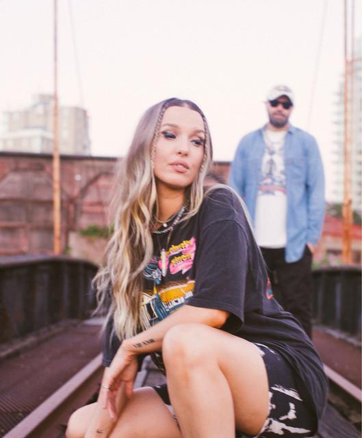 Lin Piks LIINKS - Songs, Events and Music Stats | Viberate.com