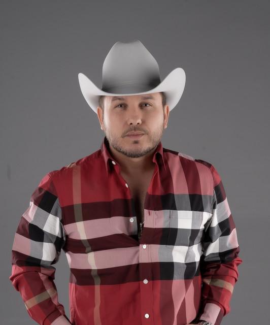 Mario "El Cachorro" Delgado