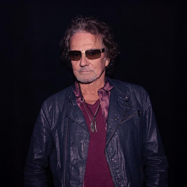 Mickey Thomas at Leach Amphitheater