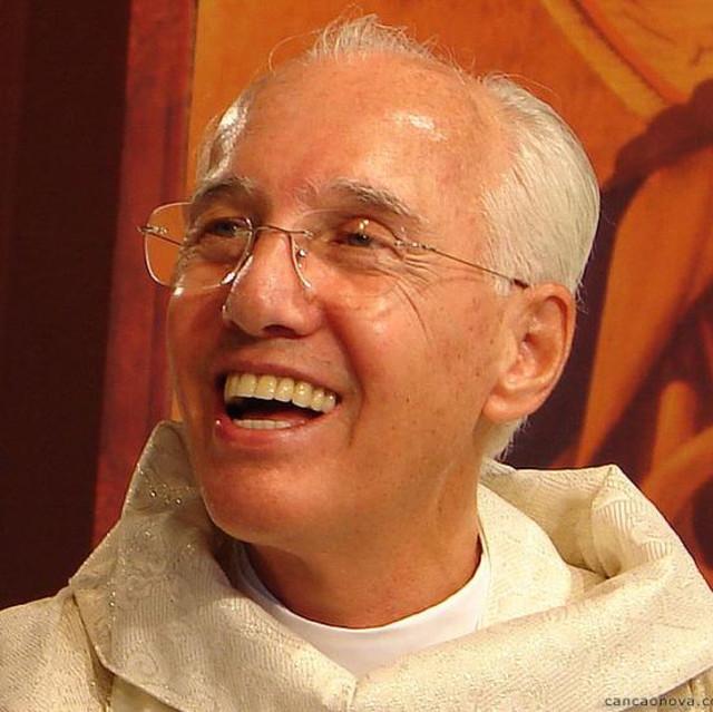 Padre Jonas Abib