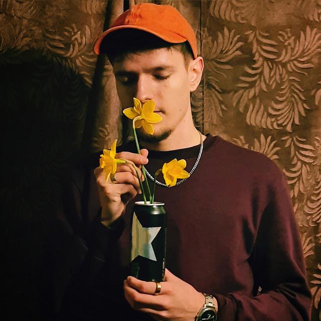 raveEnD - Songs, Events and Music Stats | Viberate.com