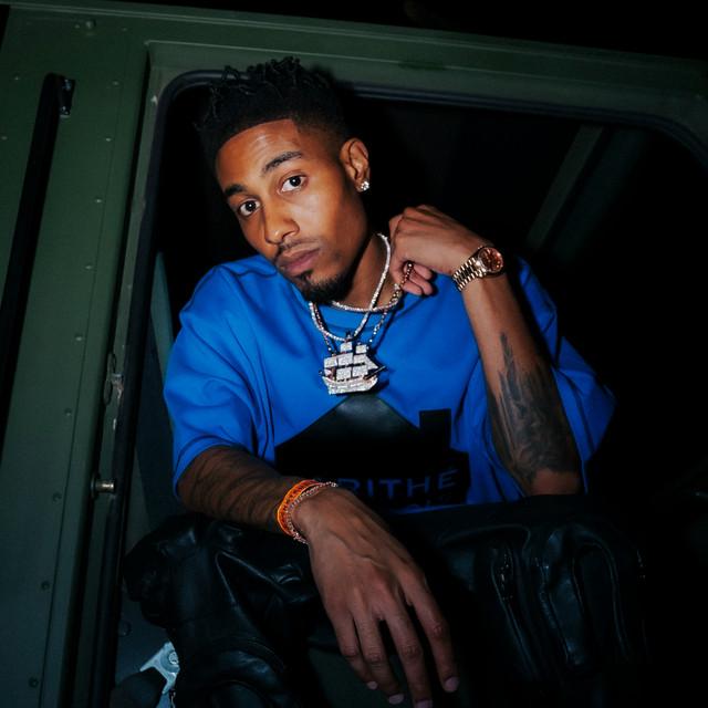 Sir Michael Rocks - Songs, Events and Music Stats | Viberate.com