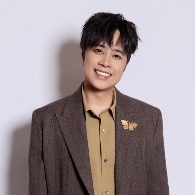 Tank (坦克) a.k.a. Tank Lu