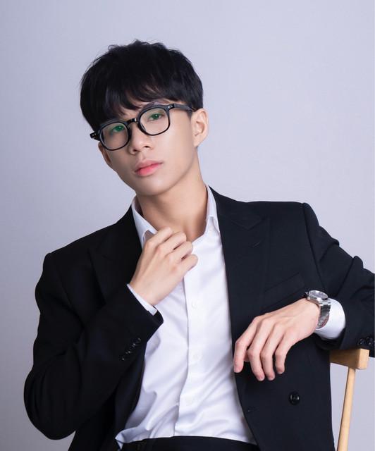 Tiến Tới