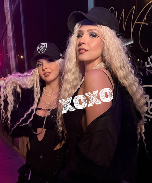 XOXO
