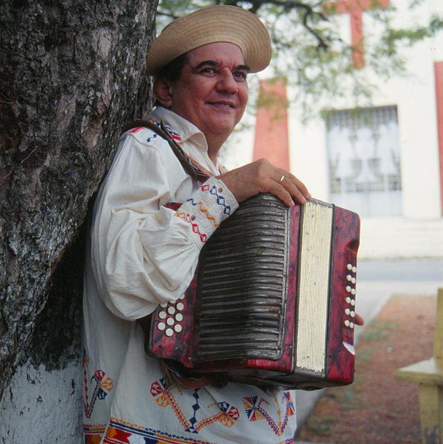 Yin Carrizo