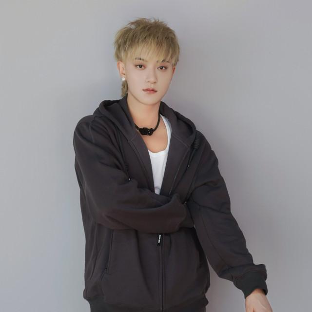 Z.TAO (黄子韬)