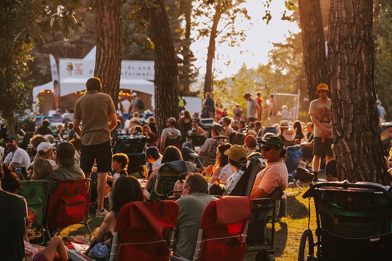 https://viberate-upload.ams3.cdn.digitaloceanspaces.com/prod/entity/festival/calgary-folk-music-festival-cpmPW