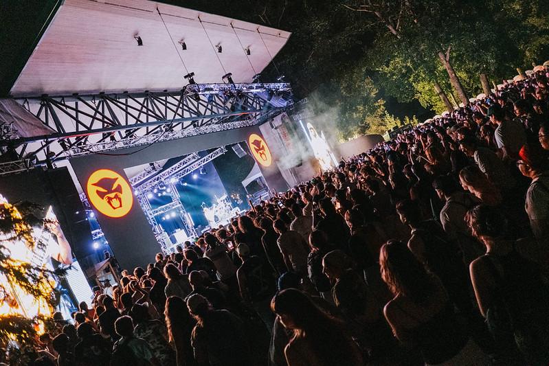 https://viberate-upload.ams3.cdn.digitaloceanspaces.com/prod/entity/festival/calgary-folk-music-festival-tk3km