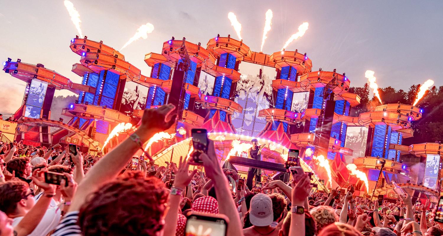https://viberate-upload.ams3.cdn.digitaloceanspaces.com/prod/entity/festival/electric-love-festival-CIoIn