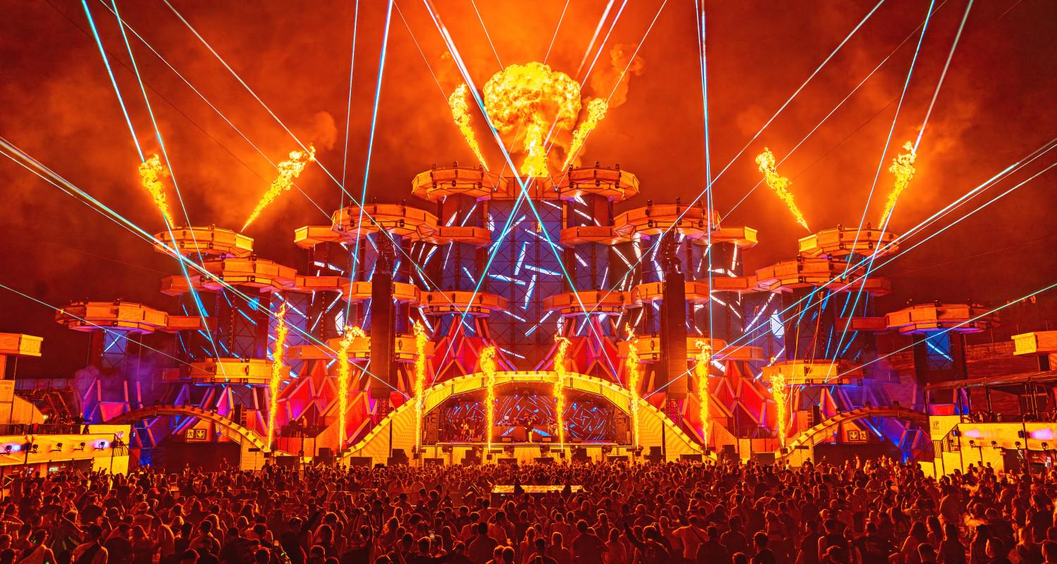 https://viberate-upload.ams3.cdn.digitaloceanspaces.com/prod/entity/festival/electric-love-festival-NdW96