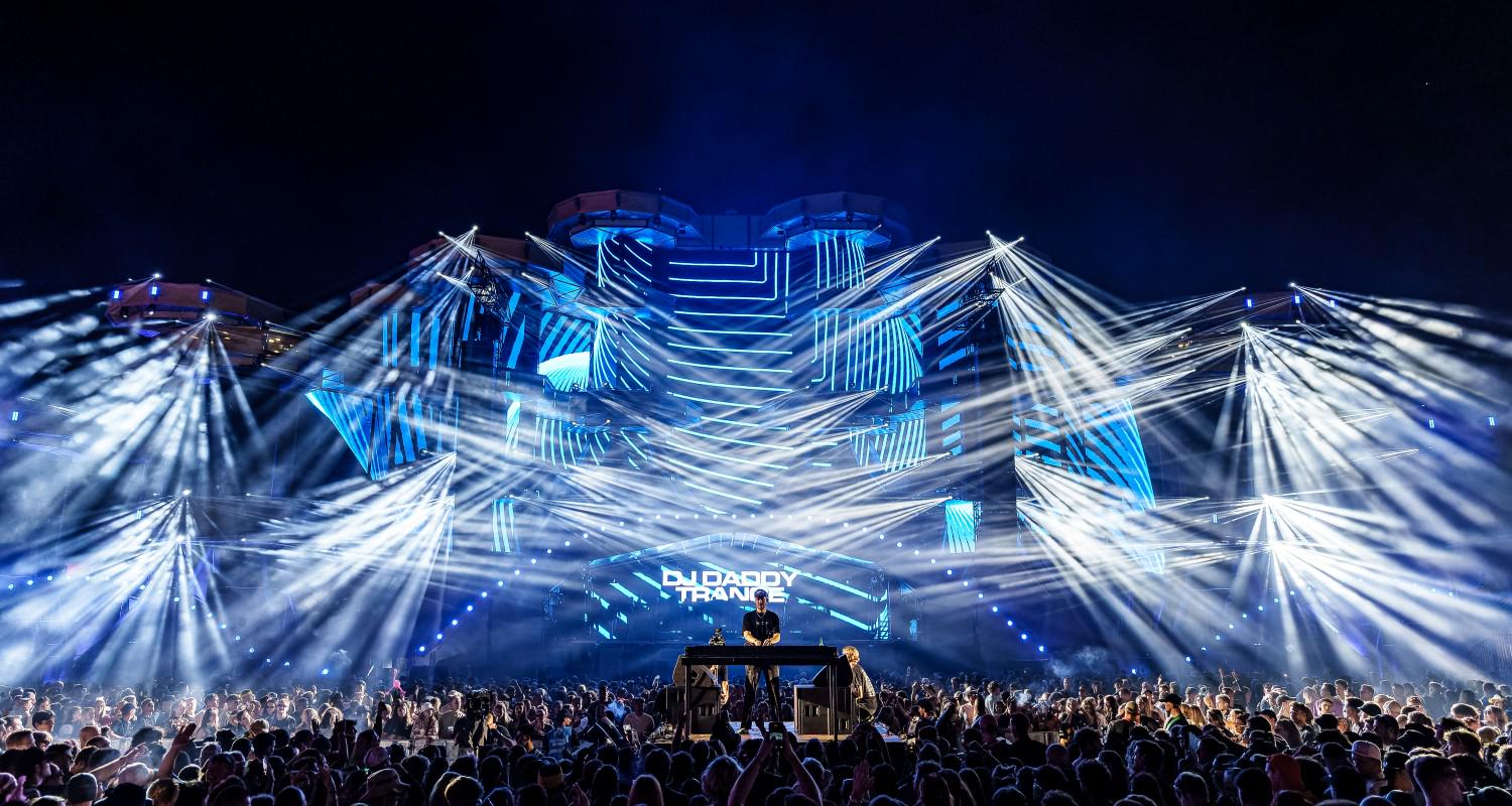 https://viberate-upload.ams3.cdn.digitaloceanspaces.com/prod/entity/festival/electric-love-festival-buoAj